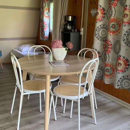 Camping Calme Et Nature Iserand Vion  Kültér fotó