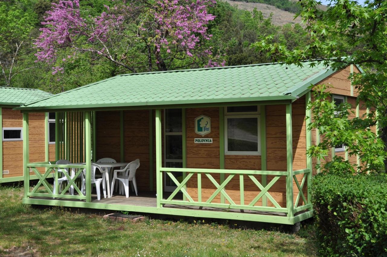 Camping Calme Et Nature Iserand Vion  Kültér fotó