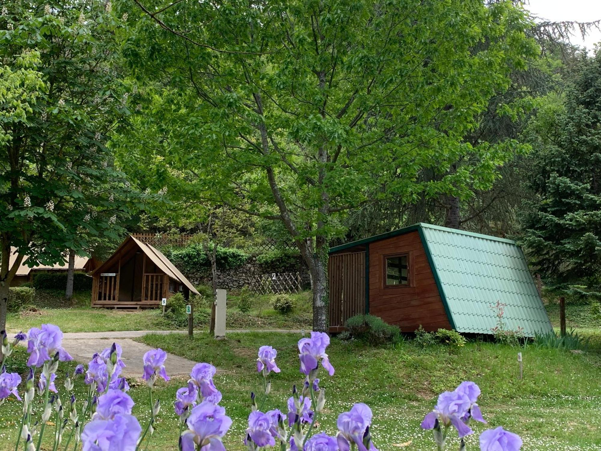 Camping Calme Et Nature Iserand Vion  Kültér fotó